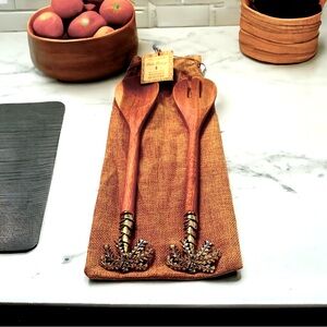 Wooden servers